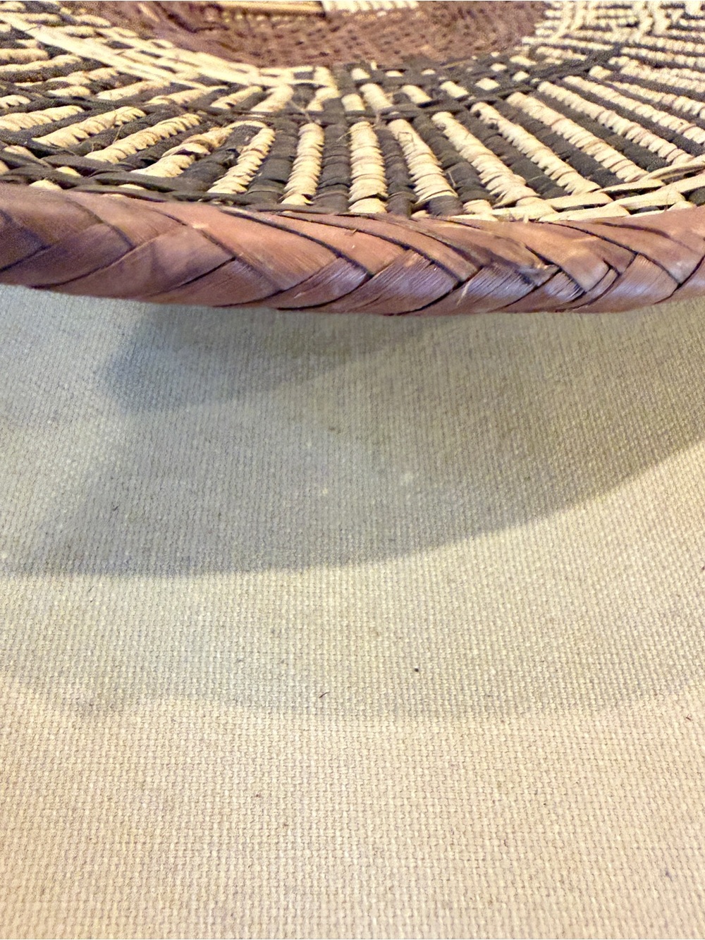 NEW Africa Woven Basket. Made by the Binga people of Zambia/Zimbabwe - Picture 4 of 8